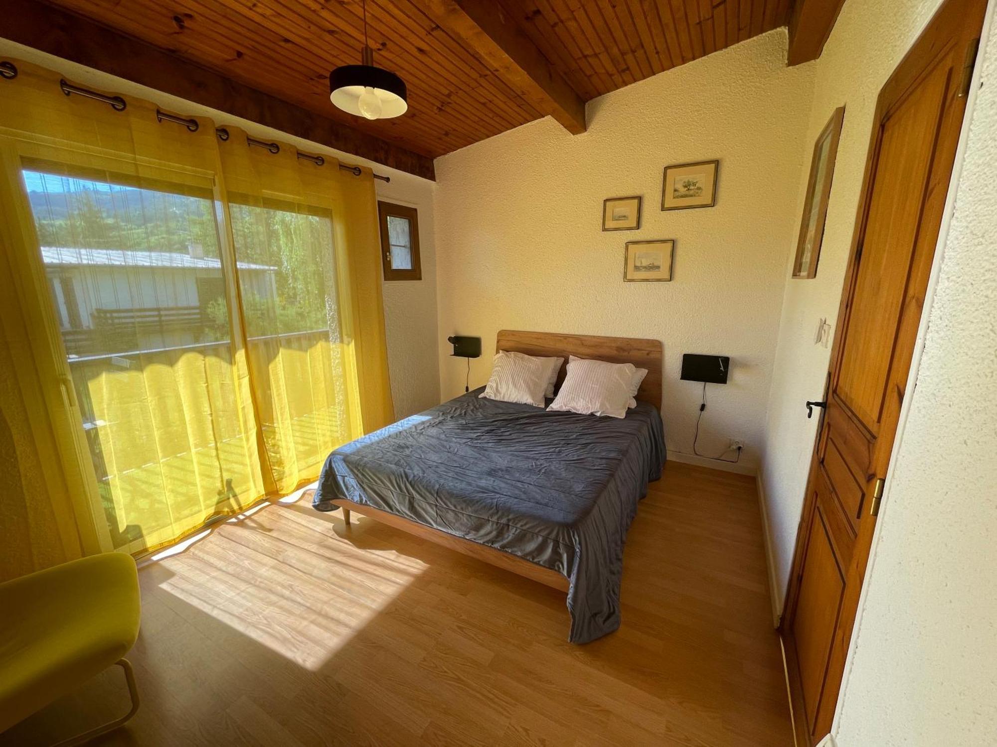 Maison Tres Agreable Avec Exterieurs, Bien Situee Au Plan D'Eau Embrun Kültér fotó