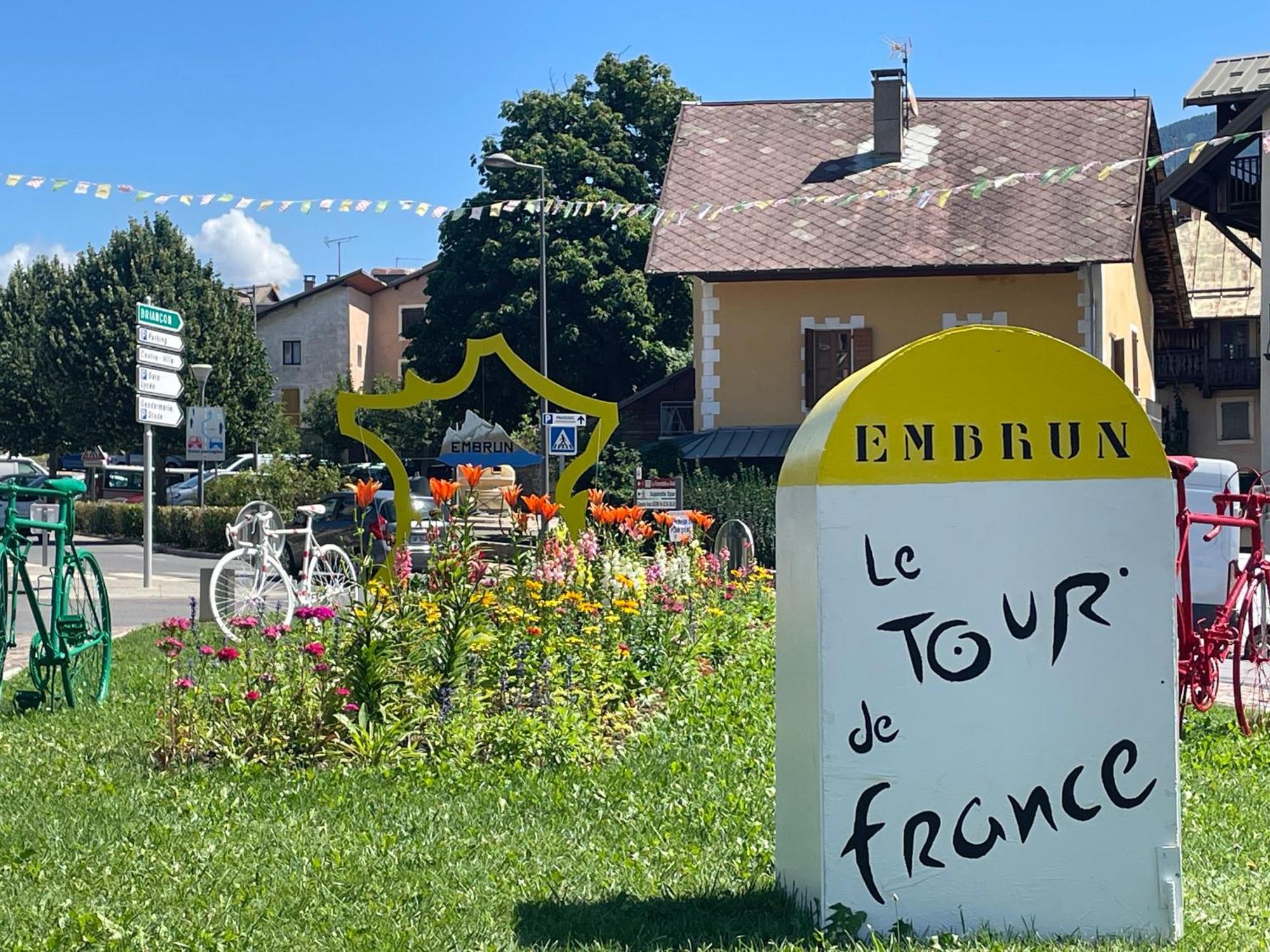 Maison Tres Agreable Avec Exterieurs, Bien Situee Au Plan D'Eau Embrun Kültér fotó